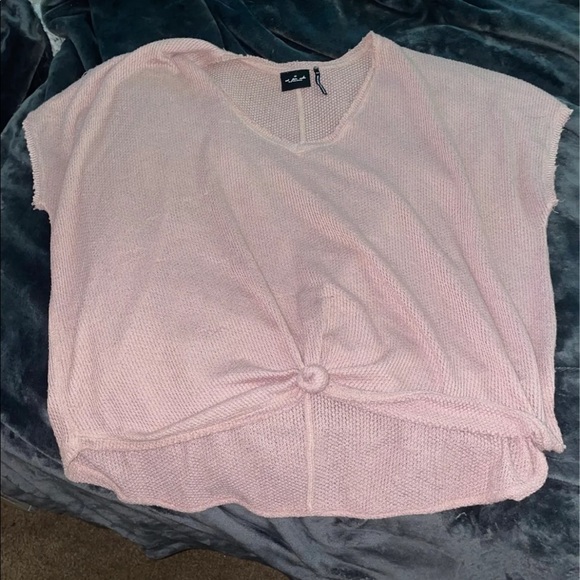 Top - Picture 2 of 5